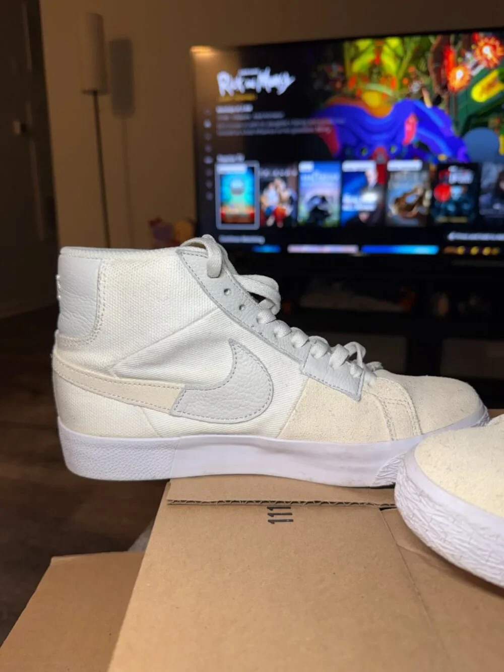 NIke Blazer Mid Summit White Sail